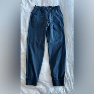 Lululemon ABC Jogger (Shorter) - True Navy